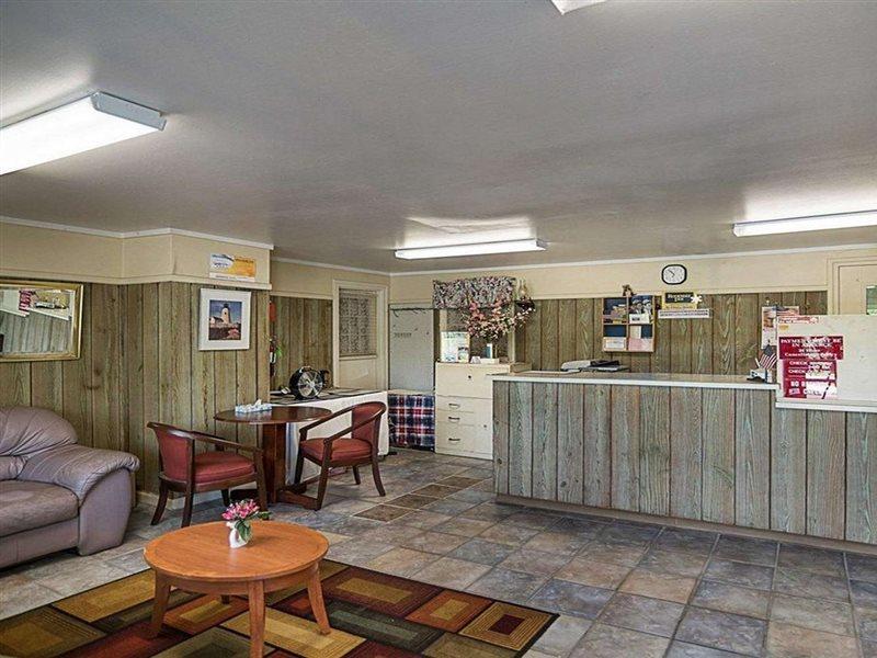 Rodeway Inn Westminster מראה חיצוני תמונה
