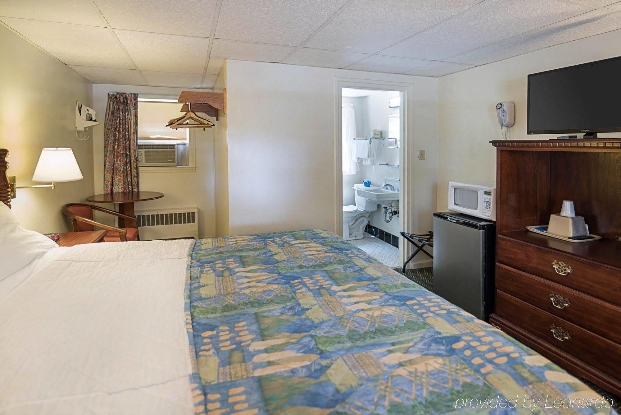 Rodeway Inn Westminster מראה חיצוני תמונה